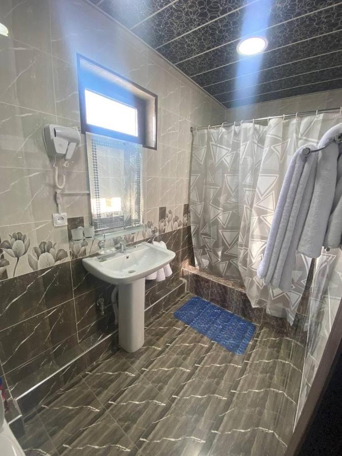 Vostok Hotel Buhara Kültér fotó