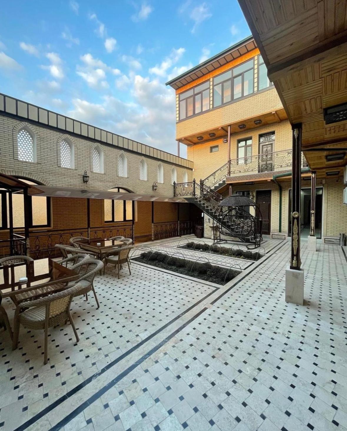 Vostok Hotel Buhara Kültér fotó